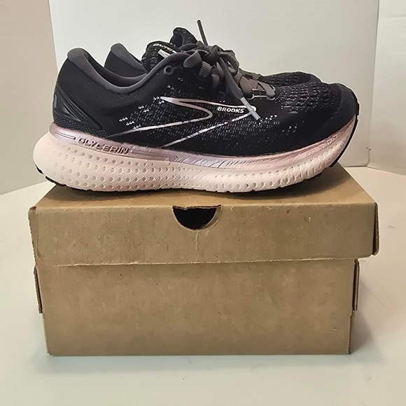 The Unbranded Brand Shoes - Brooks Glycerin 19 Ombré Black/Metallic Pink Women's- 6 US